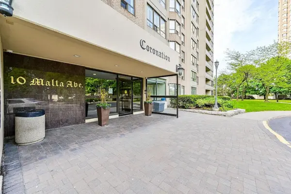 10 MALTA AVE #1009, Brampton, ON L6Y 4G6