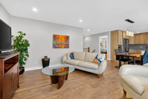 329 Dore ST, Casselman, ON K0A 1M0