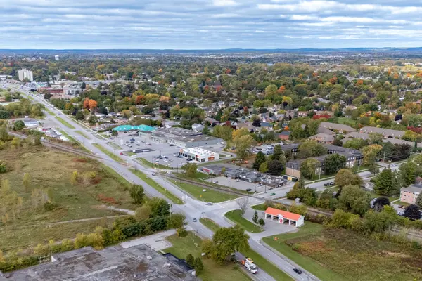 640 Dundas ST E, Belleville, ON K8N 1G7