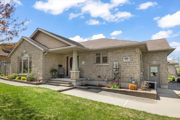 272 4th Street CRES, Hanover, ON N4N 3S9