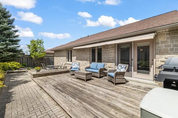272 4th Street CRES, Hanover, ON N4N 3S9