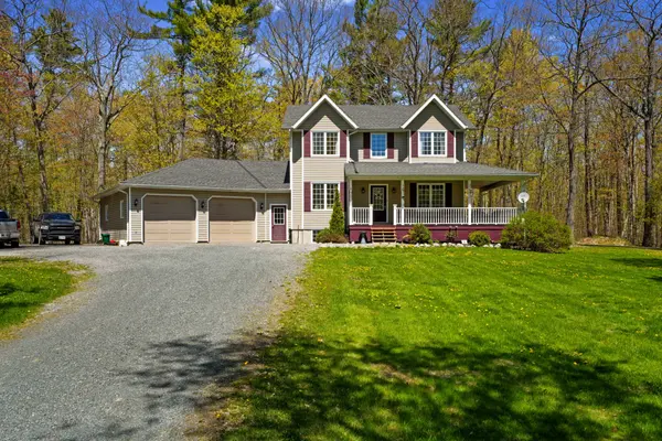 44 Centre RD, Centre Hastings, ON K0K 2K0