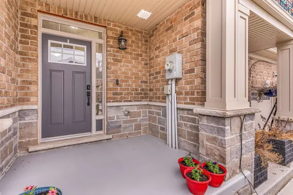 158 Law DR, Guelph, ON N1E 0M2