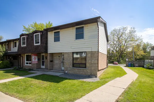 1293 Vista DR #5, Brockville, ON K6V 6G2