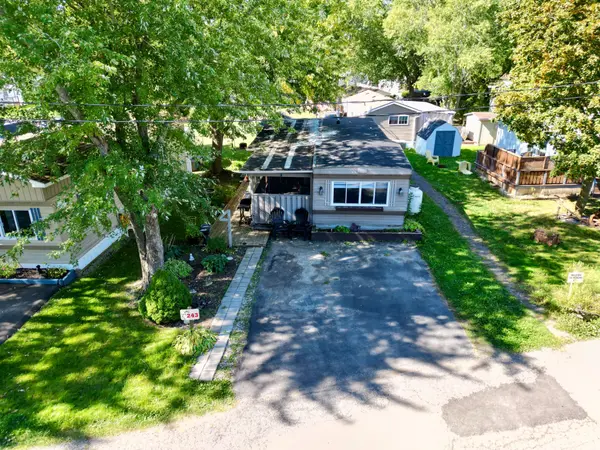 580 Beaver Creek RD #243, Waterloo, ON N2J 3Z4