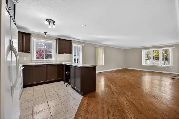 157 Steacy GDNS E, Brockville, ON K6V 0B5
