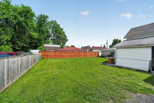 117 Sixth ST W, Cornwall, ON K6J 2W7