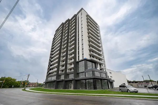 33 Erie AVE #406, Brantford, ON N3S 0K7