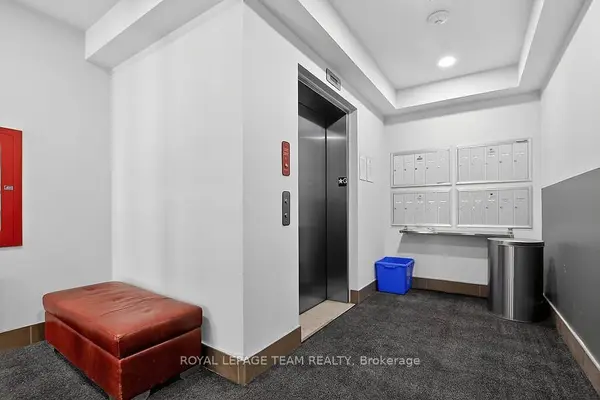 124 Guigues AVE #B204, Lower Town - Sandy Hill, ON K1N 5H7