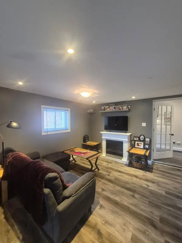 779 Chamberlain ST, Peterborough, ON K9J 4M2