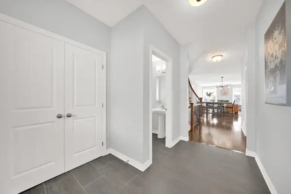 573 Egret WAY, Barrhaven, ON K2J 0E3
