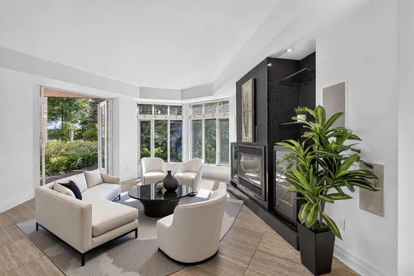 225 Ricardo ST #107, Niagara-on-the-lake, ON L0S 1J0