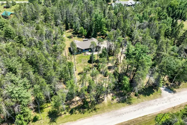 30 Hodgson DR, Kawartha Lakes, ON K0M 1C0