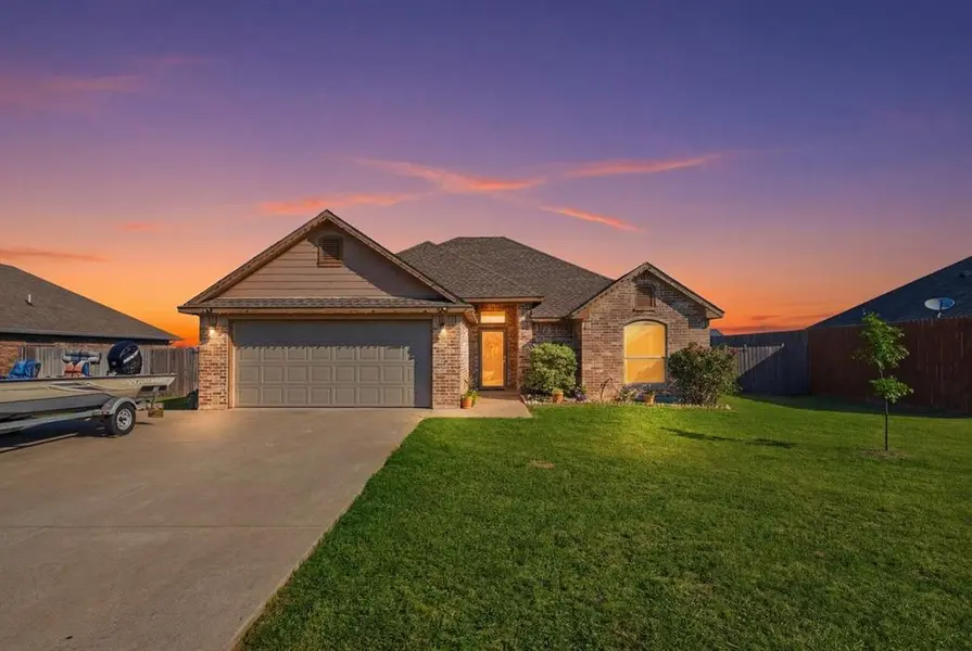 121 Joyce Street, Whitney, TX 76692