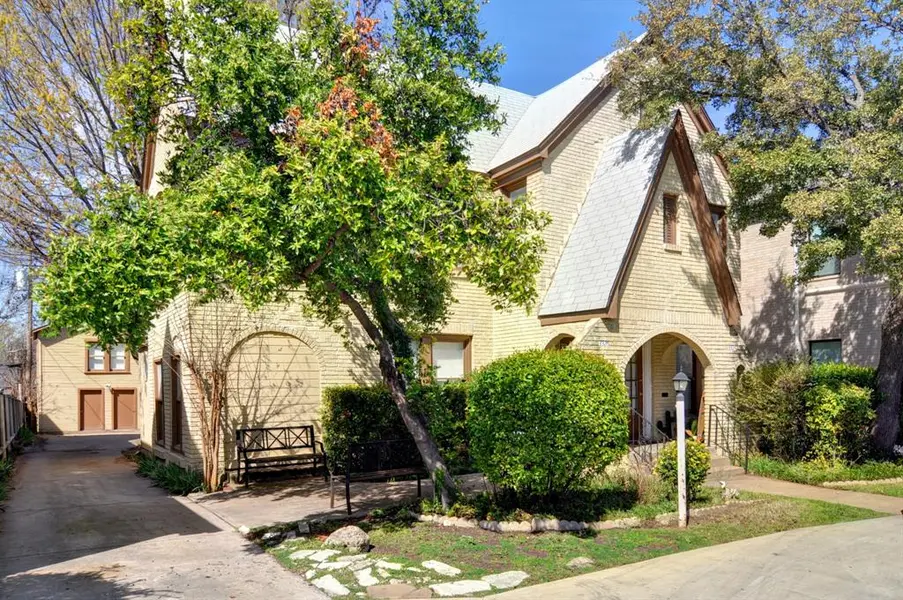3324 S University Drive #Down, Fort Worth, TX 76109
