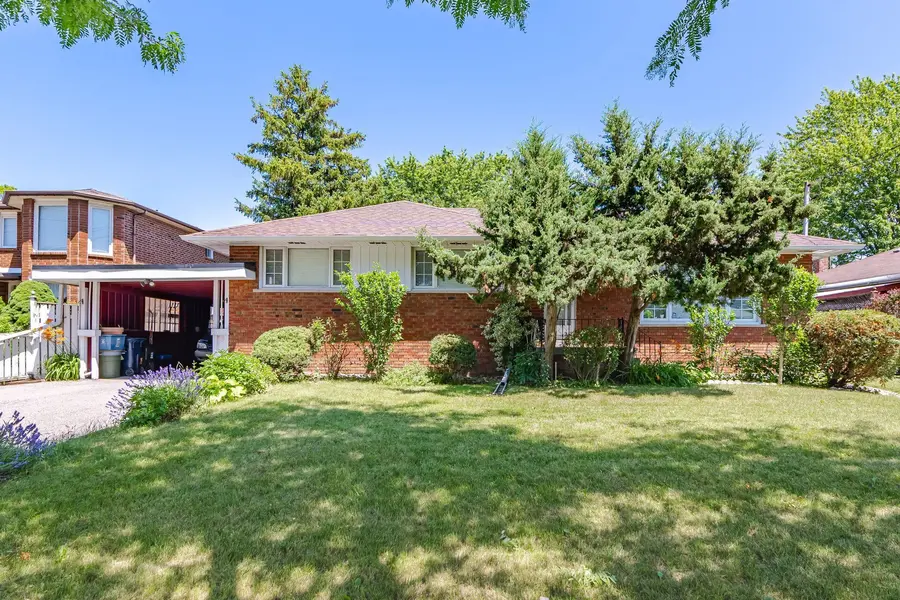 879 Scarborough Golf Club RD, Toronto E09, ON M1G 1J6