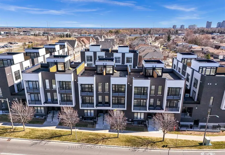 188 Angus DR #26, Ajax, ON L1S 0G5
