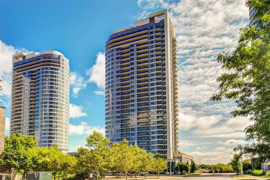 151 Village Green SQ #1706, Toronto E07, ON M1S 0K5