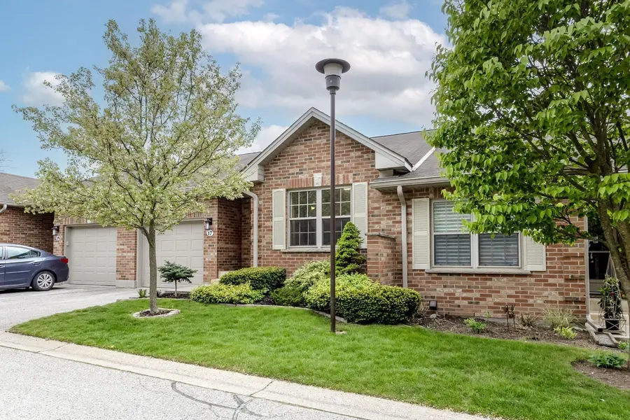 1337 Commissioners RD W #17, London South, ON N6K 4V2