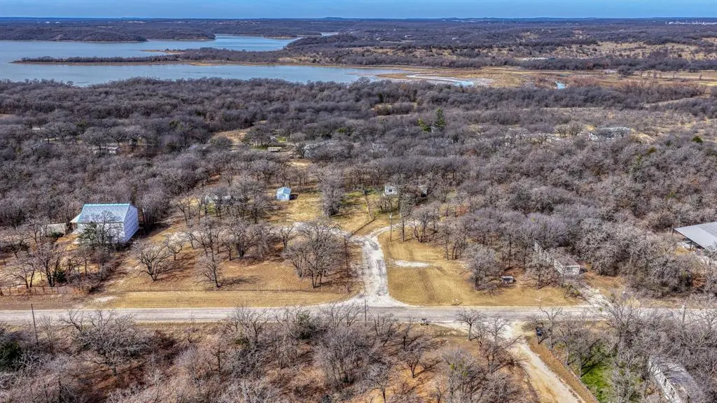 297 County Road 1643, Chico, TX 76431