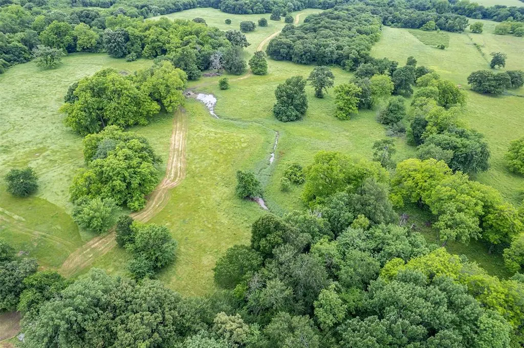 5286 County Road 4502, Wolfe City, TX 75496