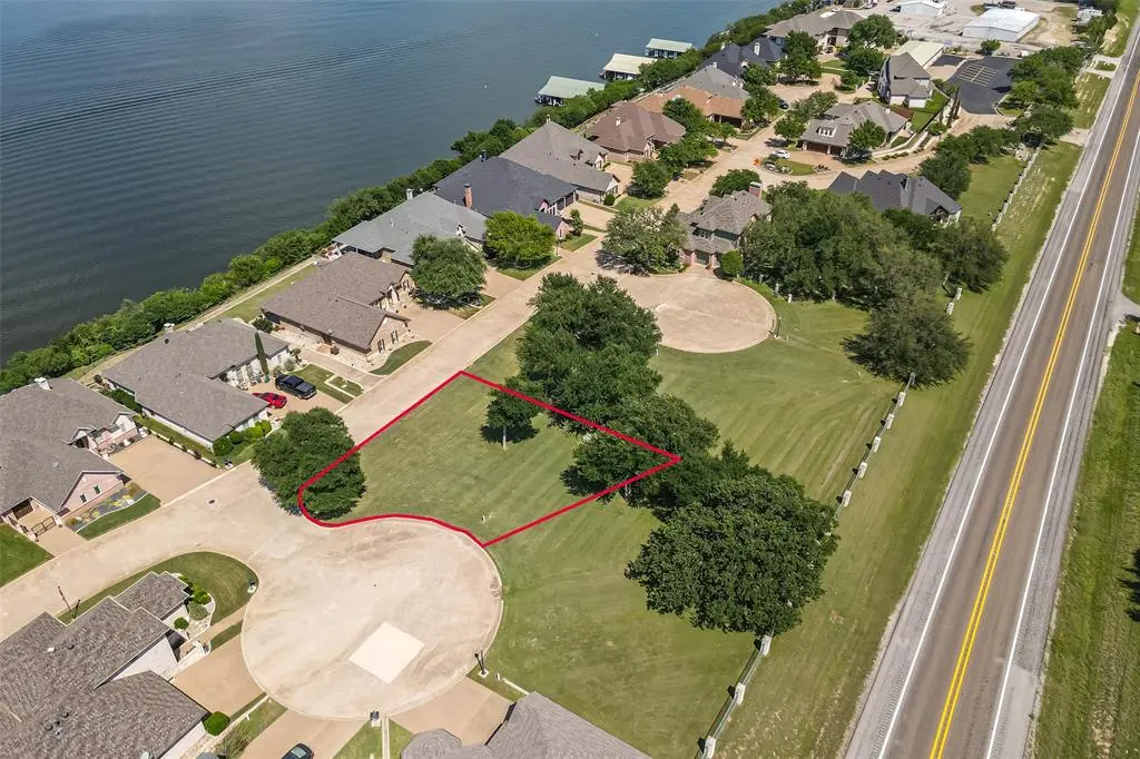 4109 Bluff View Drive, Granbury, TX 76048