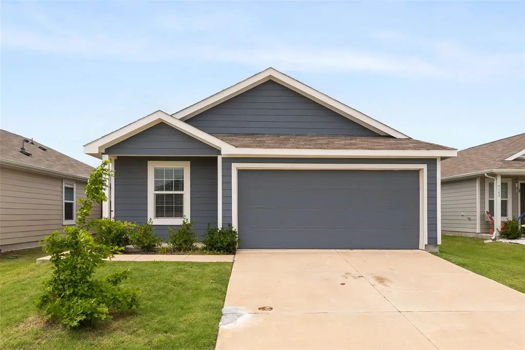 5646 Bristle Leaf Drive, Princeton, TX 75407
