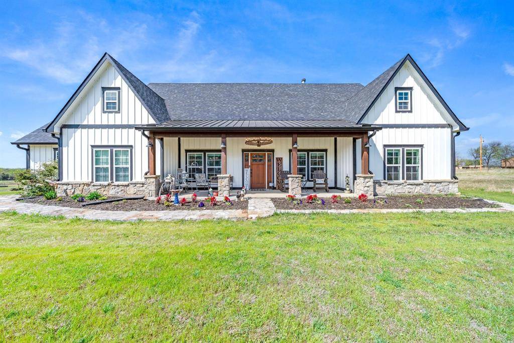 4886 County Road 1037, Celeste, TX 75426