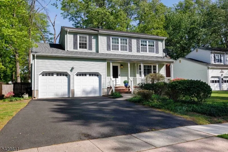 231 Sutphin Ln, Hillsborough Twp., NJ 08844