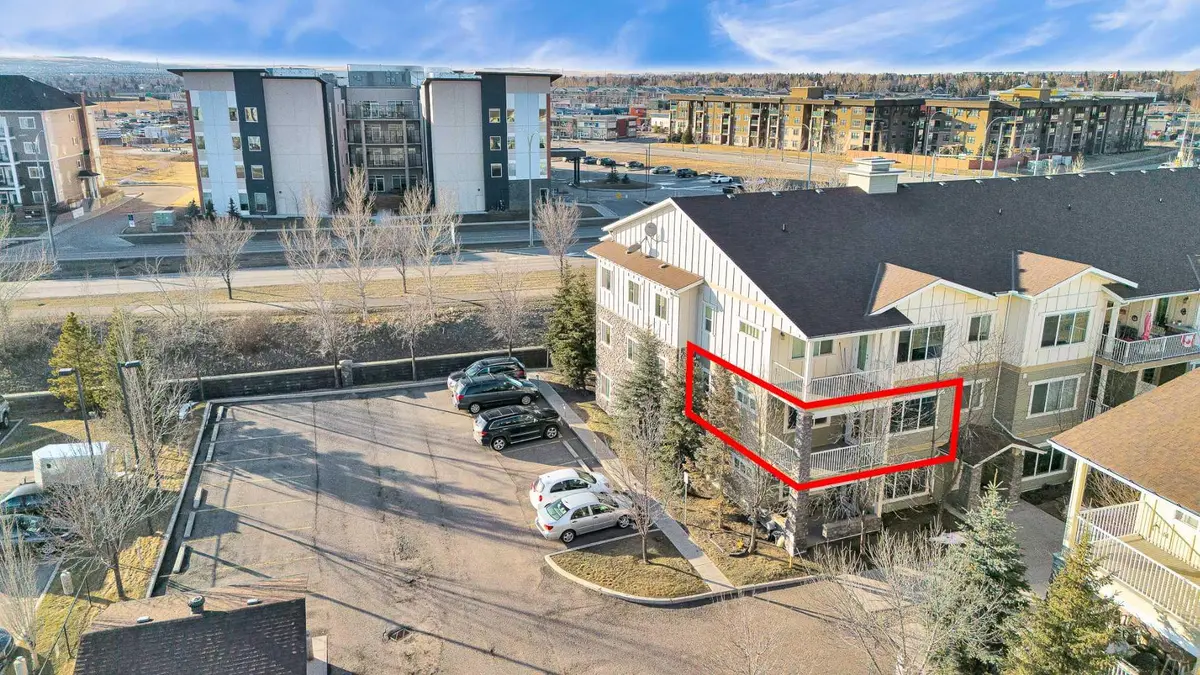 4 Kingsland Close SE #2215, Airdrie, AB T4A 0J3