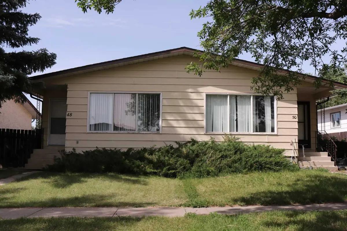 48 and 50 Jerry Potts BLVD W, Lethbridge, AB T1K 5M5