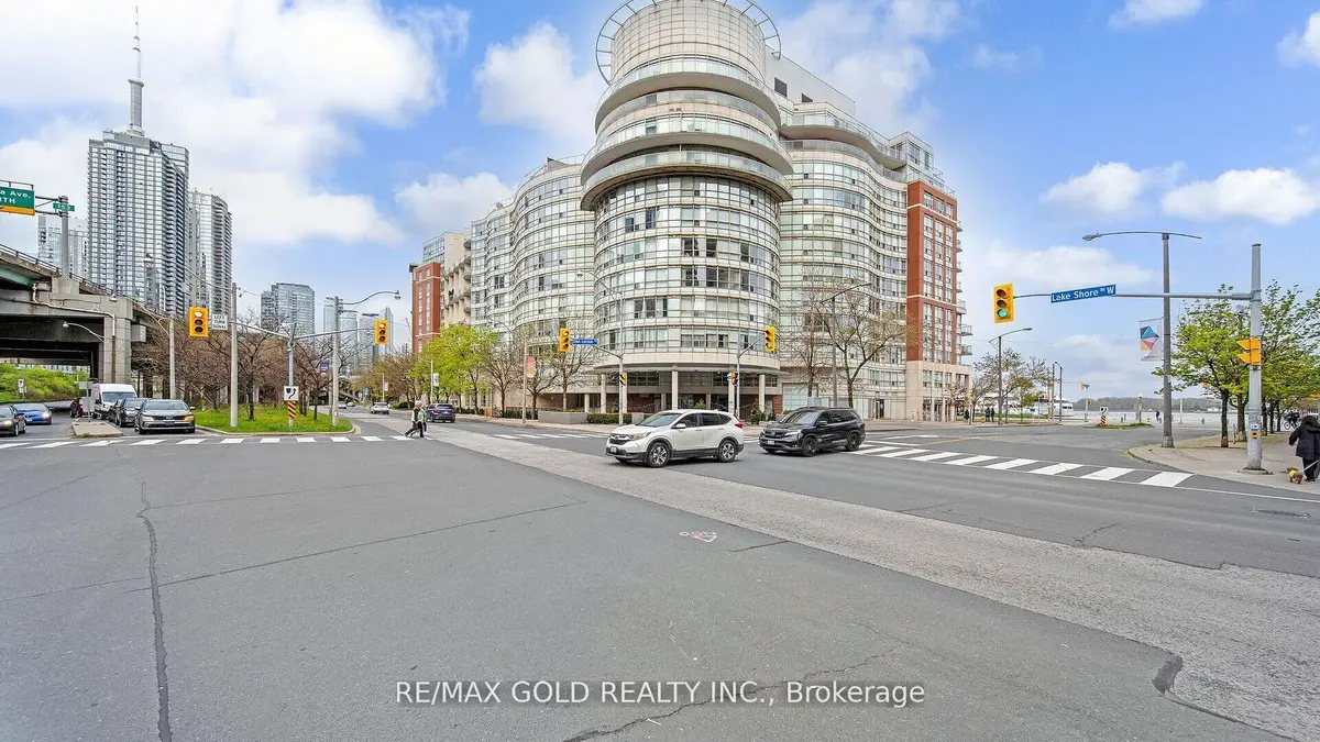 550 Queens Quay W #509, Toronto C01, ON M5V 3M8