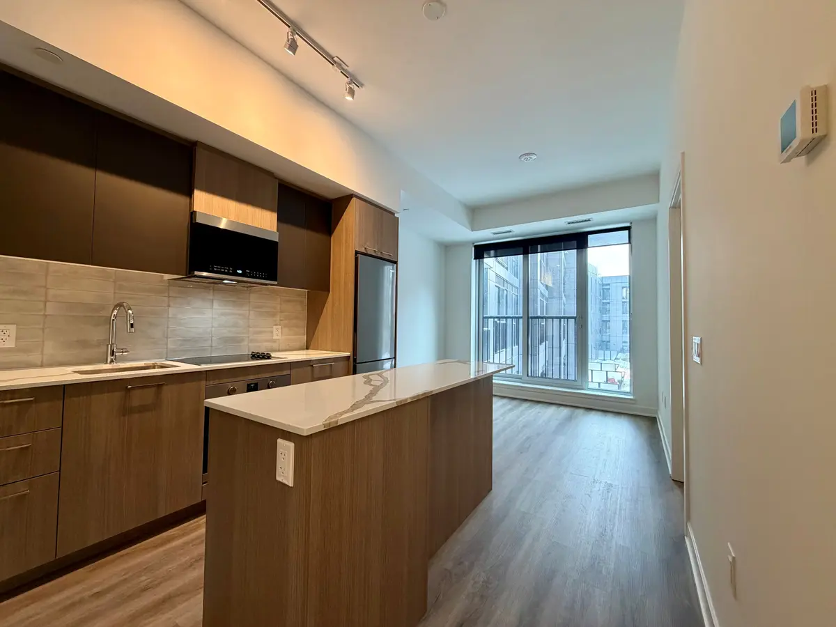 30 Dreamers WAY #324, Toronto C08, ON M5A 2G5