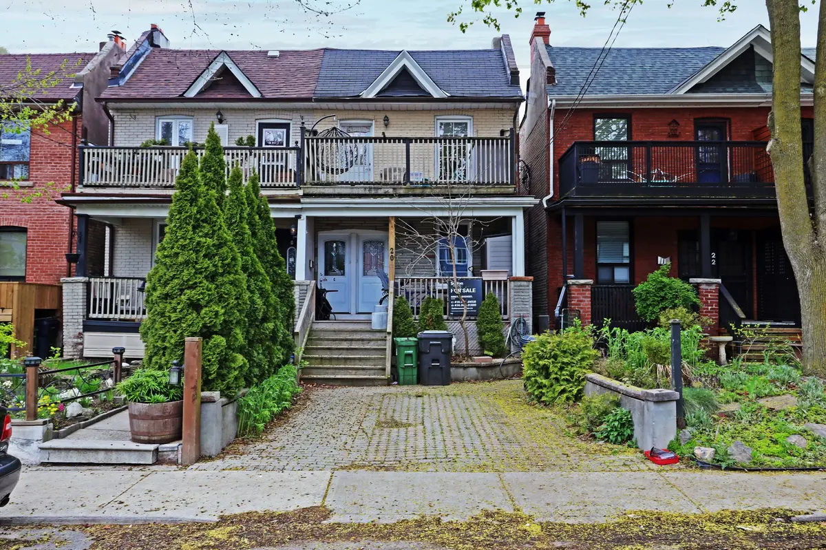20 Ashdale AVE, Toronto E01, ON M4L 2Y7