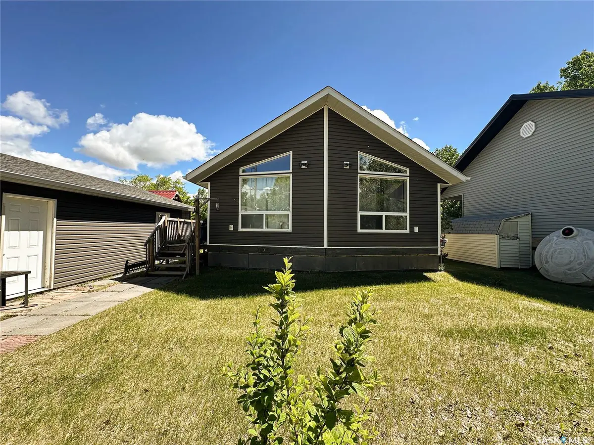 3 Poplar STREET, Grandview Beach, SK S0G 1C0