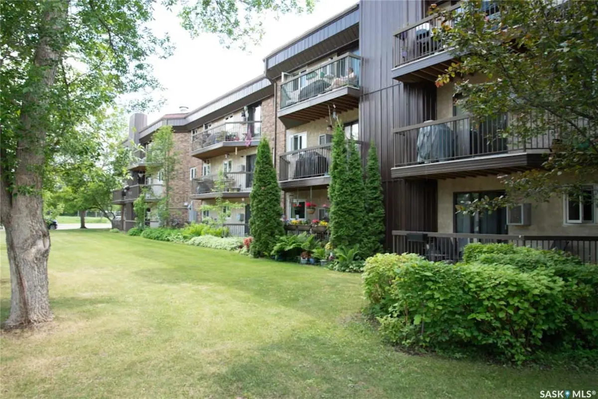 730A Heritage LANE #310, Saskatoon, SK S7H 5M6