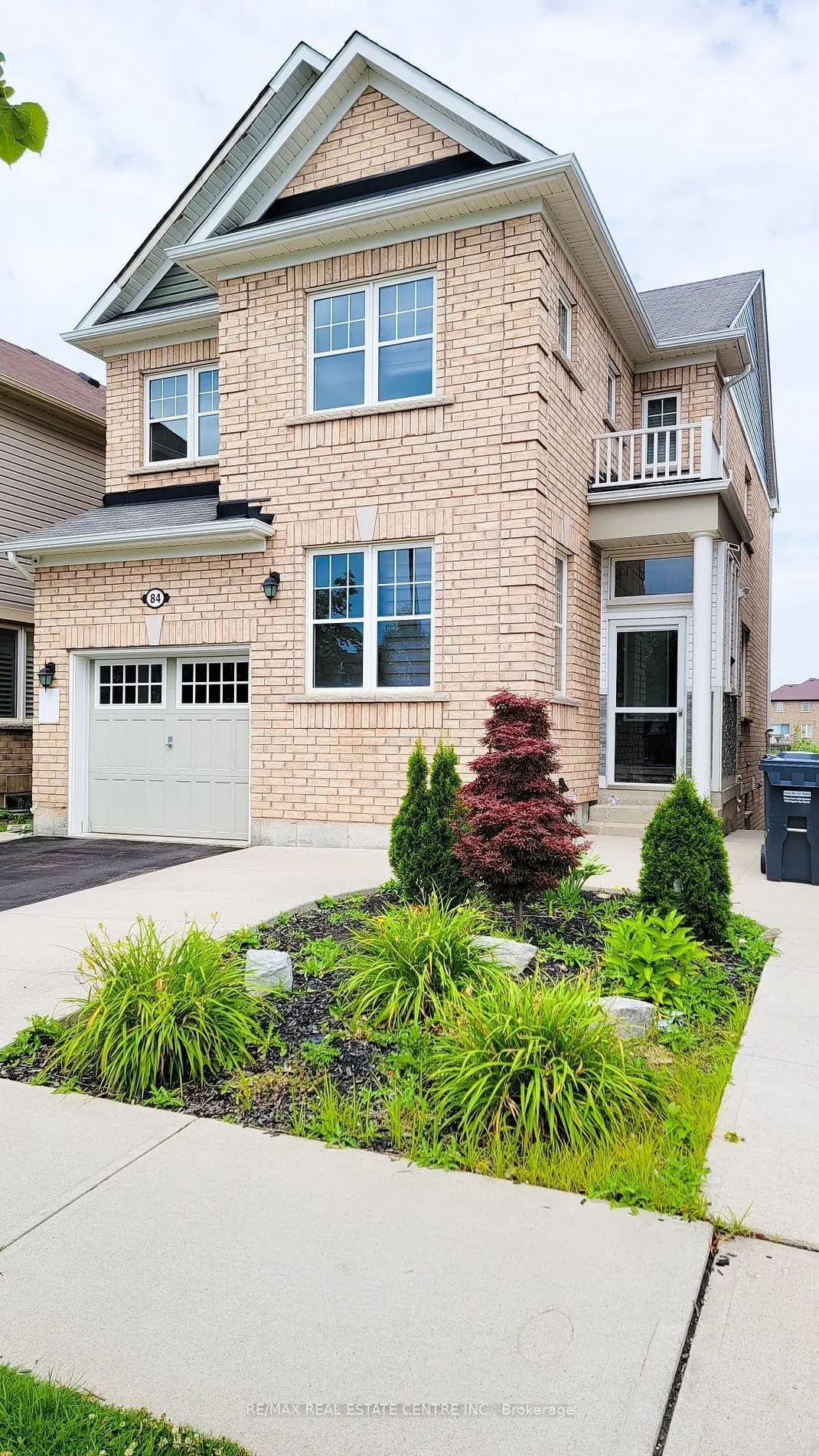 84 Tysonville CIR, Brampton, ON L7A 0B5