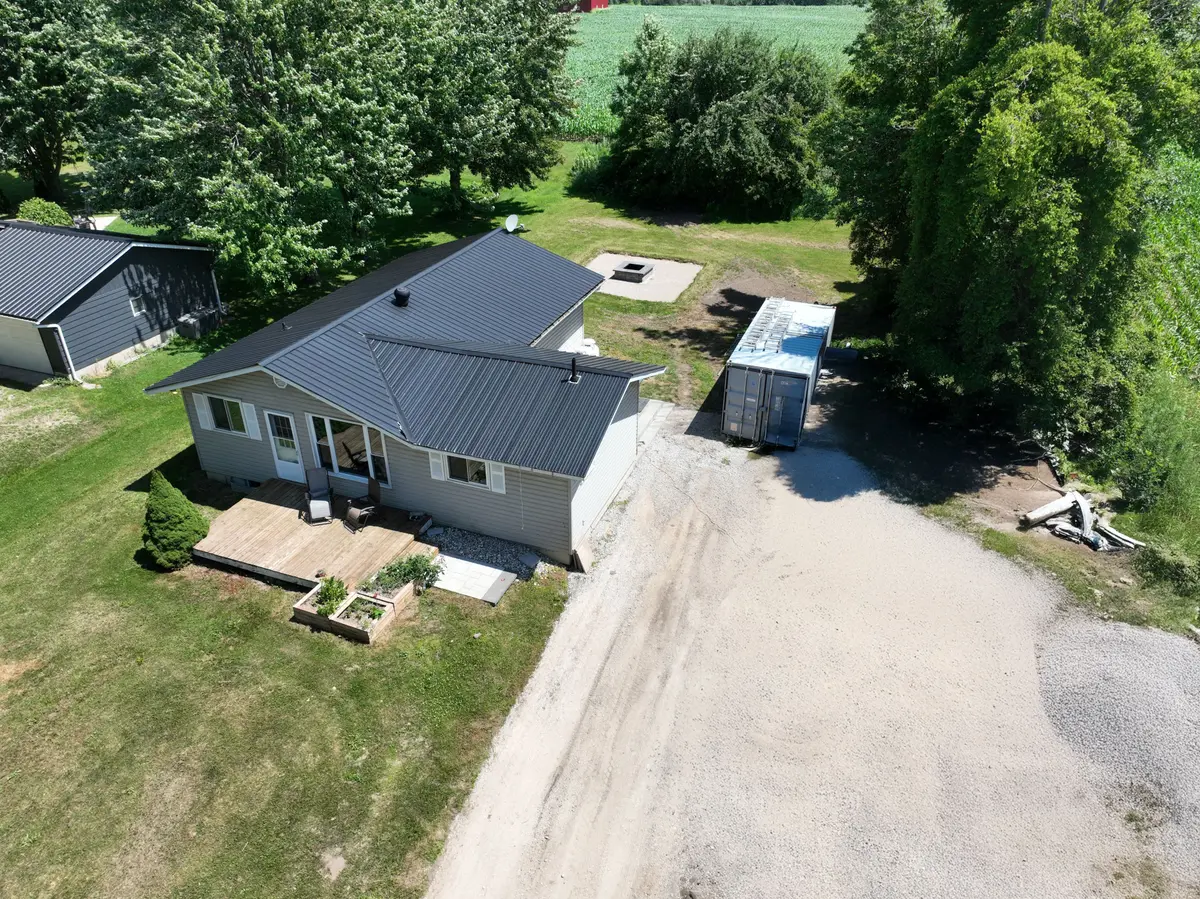 3000 Bruce 1 RD, Brockton, ON N0G 2T0
