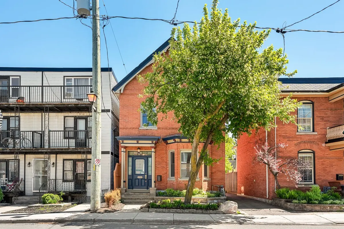 150 Guigues AVE, Lower Town - Sandy Hill, ON K1N 5H9