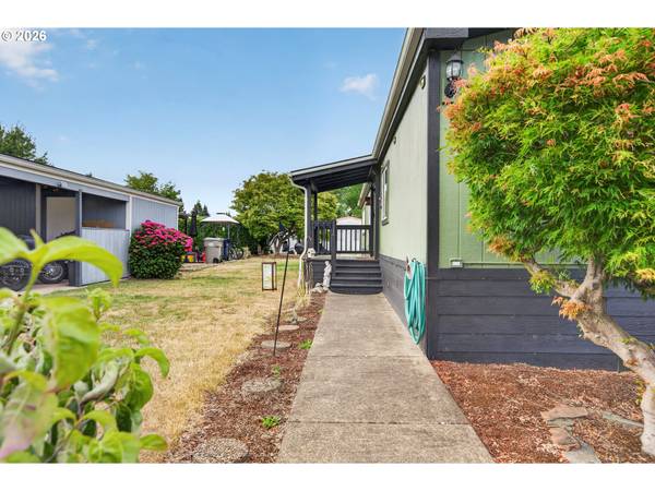 310 PITNEY LN #39, Junction City, OR 97448