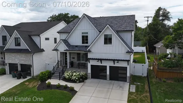 4715 Tonawanda AVE, Royal Oak, MI 48073