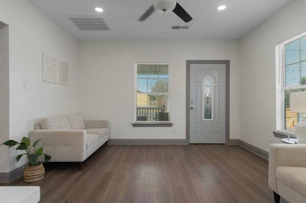 2510 Childs Street, Dallas, TX 75203