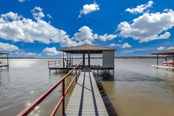 3524 Abes Landing Drive, Granbury, TX 76049