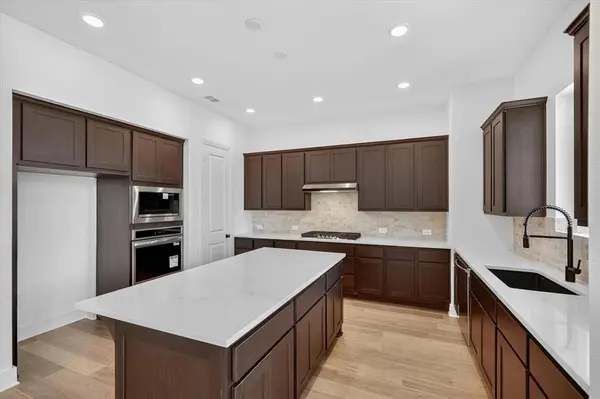 2716 Railway Street, Forney, TX 75126