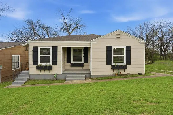 4867 Lawther Drive,  River Oaks,  TX 76114