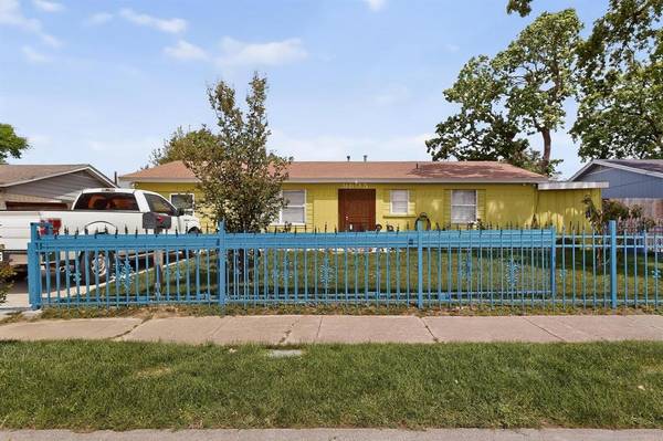 9805 Grady Lane, Dallas, TX 75217