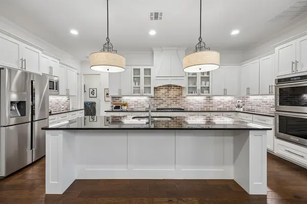 13624 Walsh Avenue, Fort Worth, TX 76008
