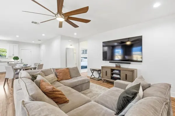 2408 Garden Drive, Dallas, TX 75215