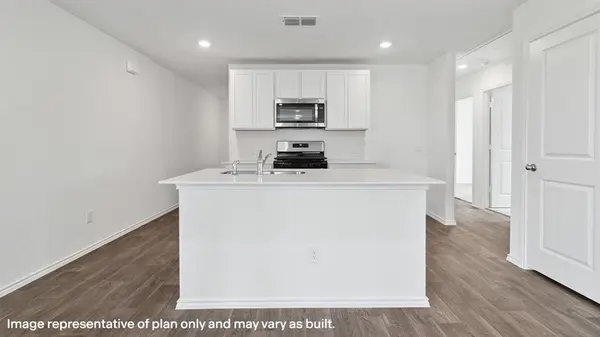 1915 Glory Drive, Bonham, TX 75418