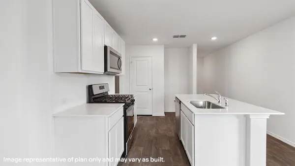 1909 Glory Drive, Bonham, TX 75418